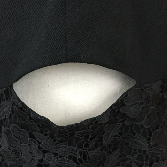 NWT Express Back Cut Out Lace Trim Top Large - Picture 7 of 8